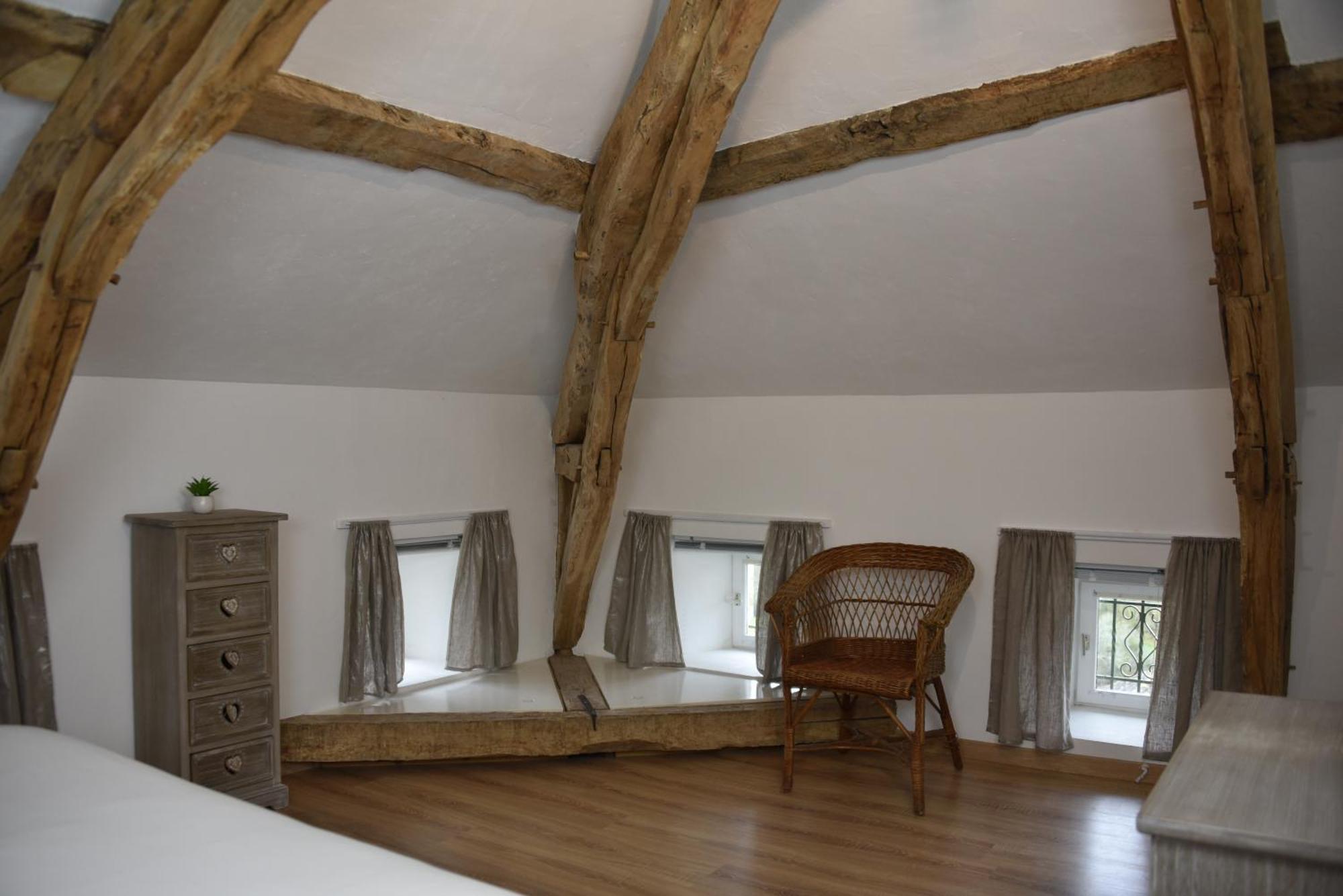 Les Collines Du Quercy Blanc Villa Castelnau-Montratier Room photo